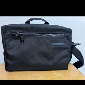 Pacsafe Black Women's Messenger Bag